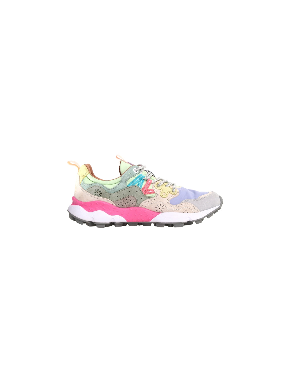 Sneakers   FLOWER MOUNTAIN